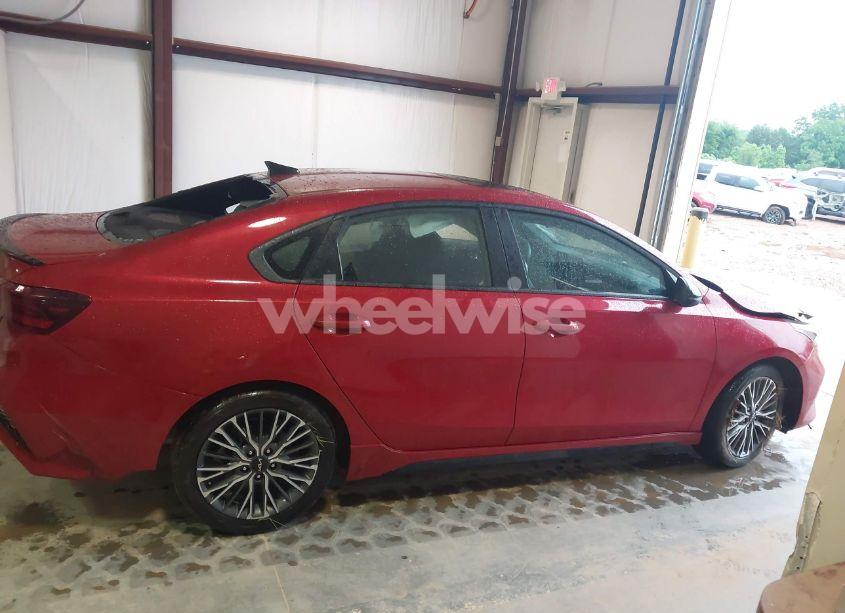 Photo 13 of 2024 Kia Forte GT-LINE (VIN 3KPF54ADXRE823429)