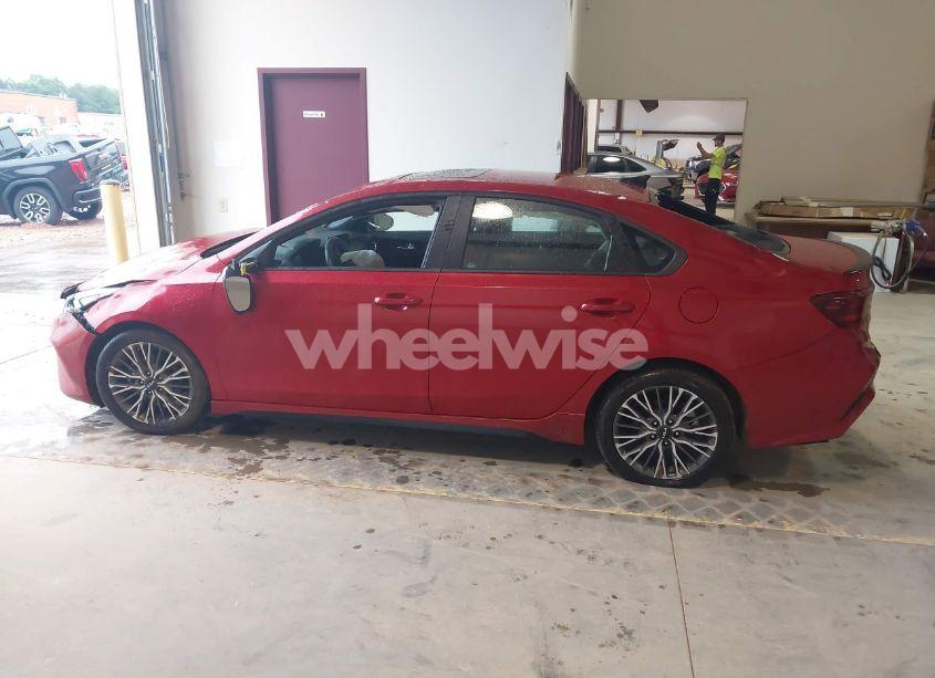 Photo 14 of 2024 Kia Forte GT-LINE (VIN 3KPF54ADXRE823429)