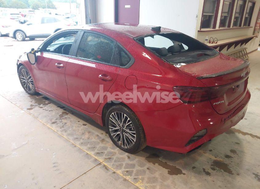 Photo 3 of 2024 Kia Forte GT-LINE (VIN 3KPF54ADXRE823429)