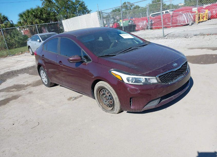 2017 Kia Forte LX (VIN 3KPFK4A70HE017505) main photo