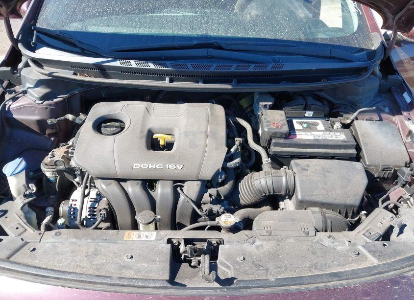 Photo 10 of 2017 Kia Forte LX (VIN 3KPFK4A70HE017505)