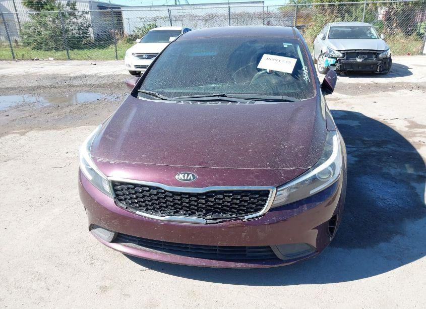 Photo 6 of 2017 Kia Forte LX (VIN 3KPFK4A70HE017505)