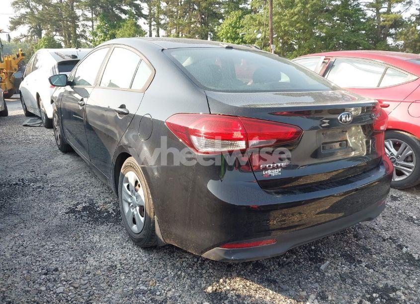 Photo 3 of 2017 Kia Forte LX (VIN 3KPFK4A70HE032926)