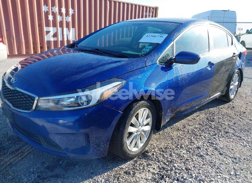 Photo 2 of 2017 Kia Forte LX (VIN 3KPFK4A70HE038628)