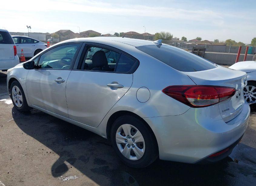 Photo 3 of 2017 Kia Forte LX (VIN 3KPFK4A70HE054120)