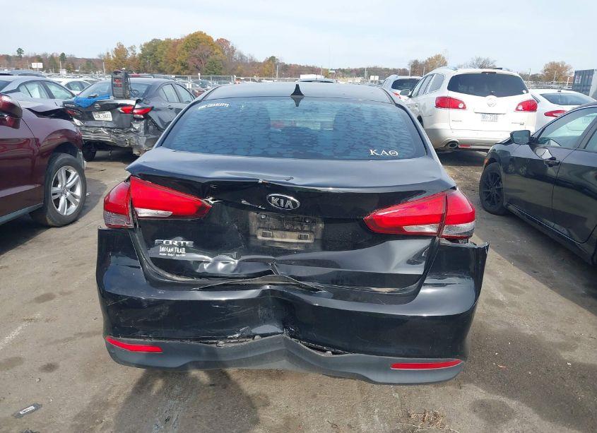 Photo 16 of 2017 Kia Forte LX (VIN 3KPFK4A70HE056398)