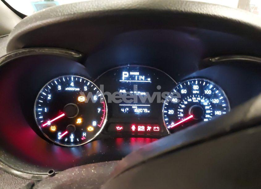 Photo 7 of 2017 Kia Forte LX (VIN 3KPFK4A70HE075159)