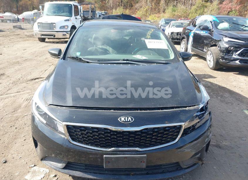 Photo 12 of 2017 Kia Forte LX (VIN 3KPFK4A70HE084329)