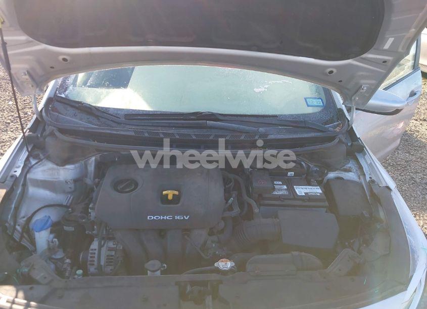 Photo 10 of 2017 Kia Forte LX (VIN 3KPFK4A70HE093189)