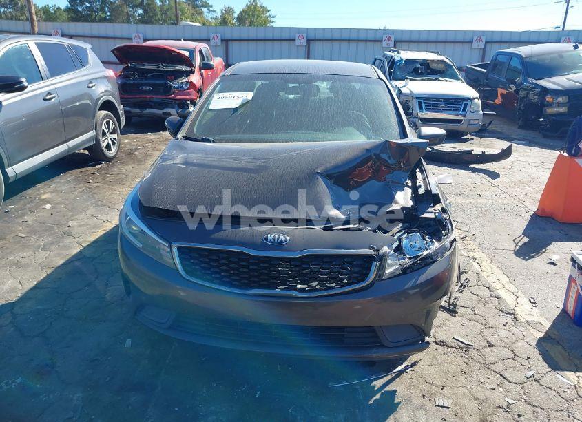 Photo 12 of 2017 Kia Forte LX (VIN 3KPFK4A70HE094682)