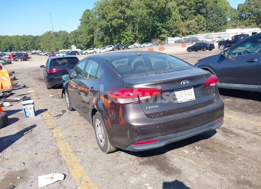 Photo 3 of 2017 Kia Forte LX (VIN 3KPFK4A70HE094682)