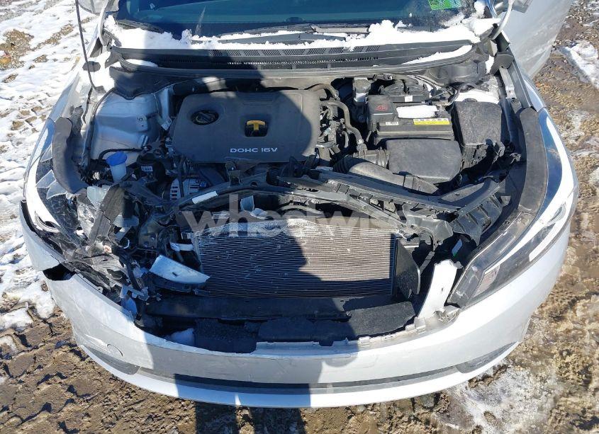 Photo 10 of 2017 Kia Forte LX (VIN 3KPFK4A70HE098263)