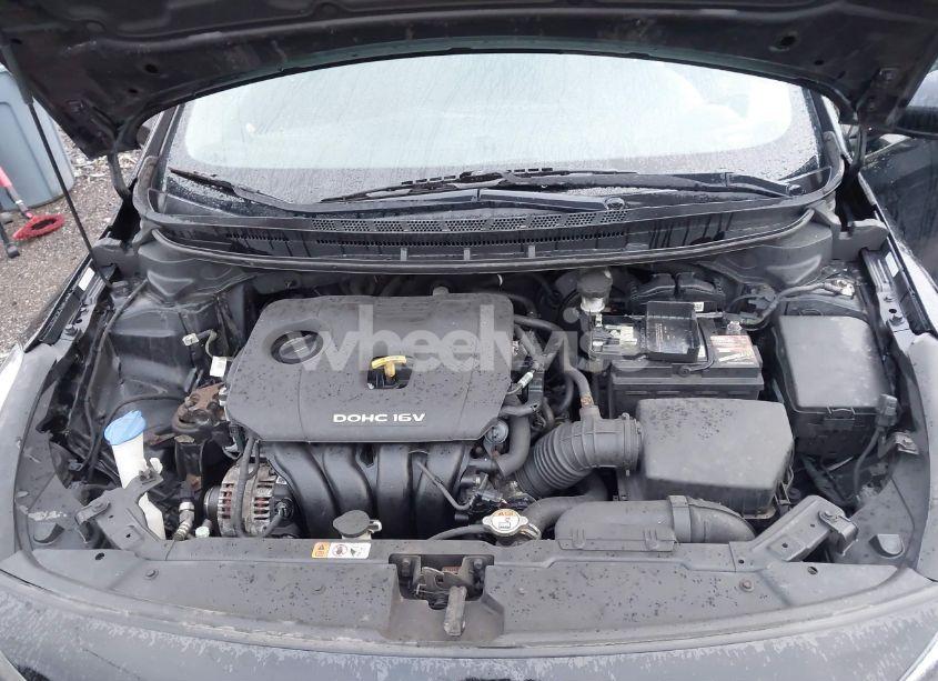 Photo 10 of 2017 Kia Forte LX (VIN 3KPFK4A70HE113036)