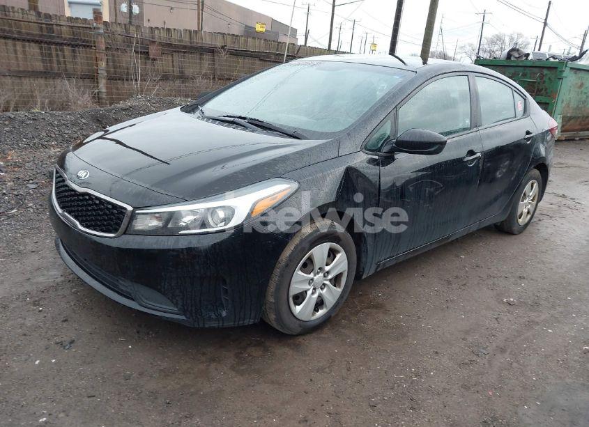 Photo 2 of 2017 Kia Forte LX (VIN 3KPFK4A70HE113036)