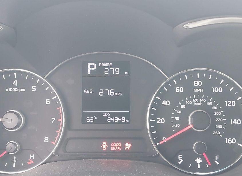 Photo 15 of 2017 Kia Forte LX (VIN 3KPFK4A70HE133576)