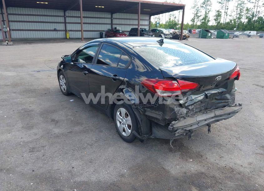 Photo 3 of 2017 Kia Forte LX (VIN 3KPFK4A70HE141659)