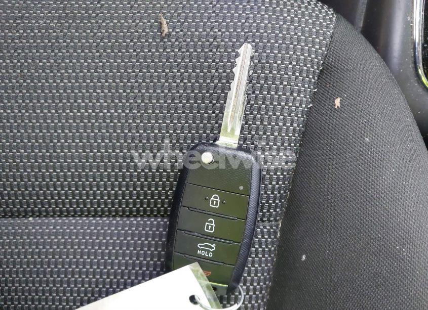 Photo 11 of 2017 Kia Forte LX (VIN 3KPFK4A70HE146781)