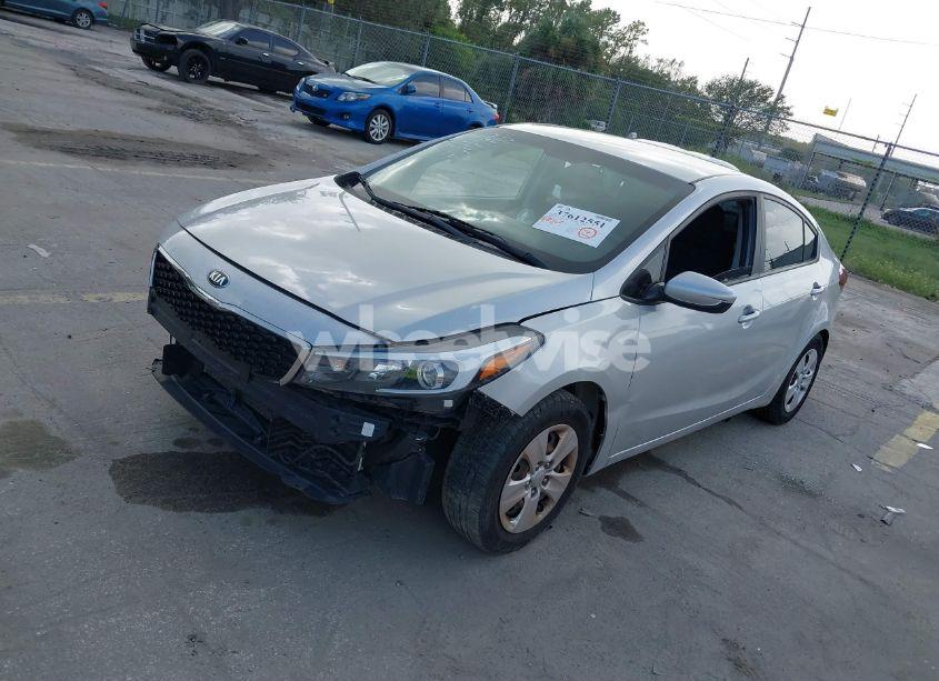 Photo 2 of 2017 Kia Forte LX (VIN 3KPFK4A70HE152788)