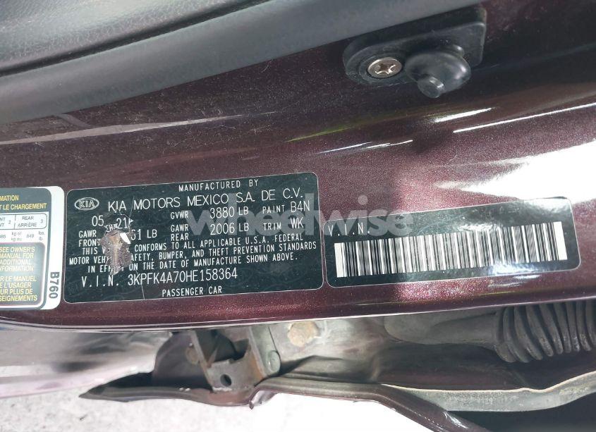 Photo 9 of 2017 Kia Forte LX (VIN 3KPFK4A70HE158364)