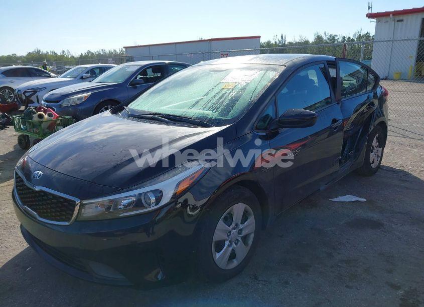 Photo 12 of 2018 Kia Forte LX (VIN 3KPFK4A70JE193167)