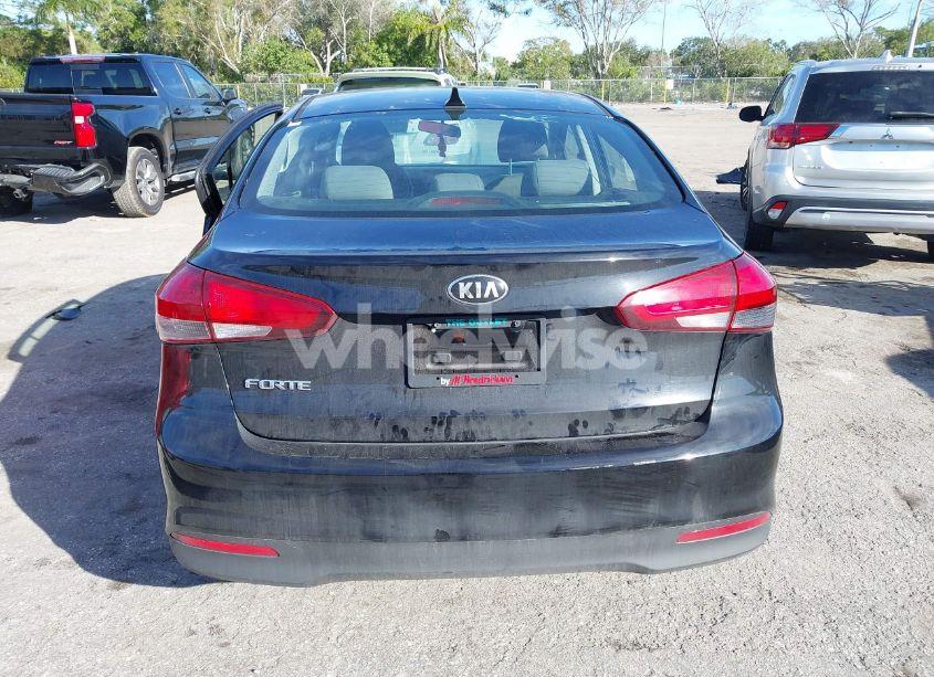 Photo 17 of 2018 Kia Forte LX (VIN 3KPFK4A70JE193167)
