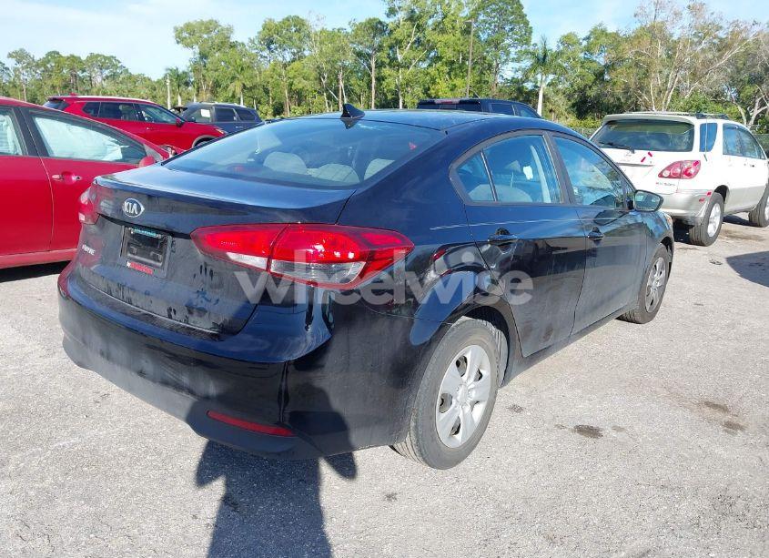 Photo 4 of 2018 Kia Forte LX (VIN 3KPFK4A70JE193167)