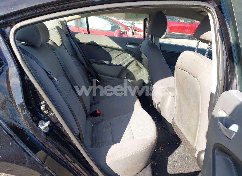 Photo 8 of 2018 Kia Forte LX (VIN 3KPFK4A70JE193167)