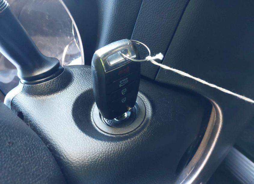 Photo 11 of 2018 Kia Forte LX (VIN 3KPFK4A70JE213935)