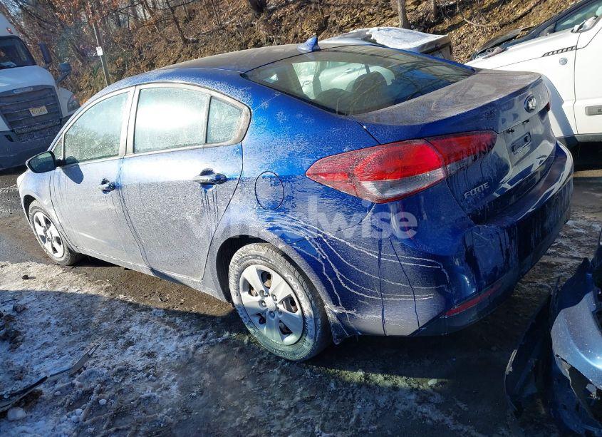 Photo 3 of 2018 Kia Forte LX (VIN 3KPFK4A70JE214129)