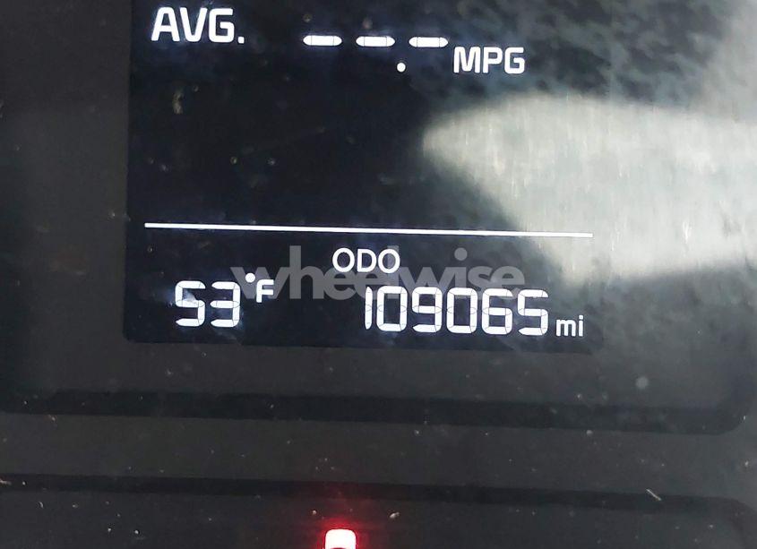 Photo 15 of 2018 Kia Forte LX (VIN 3KPFK4A70JE235109)