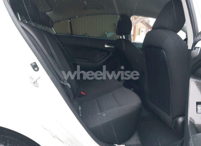 Photo 8 of 2018 Kia Forte LX (VIN 3KPFK4A70JE245753)