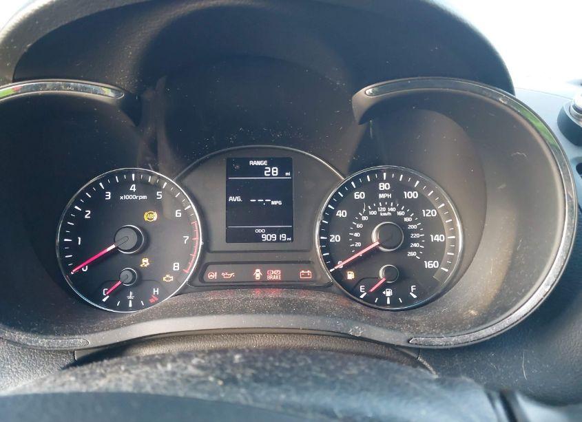 Photo 7 of 2017 Kia Forte LX (VIN 3KPFK4A71HE012412)