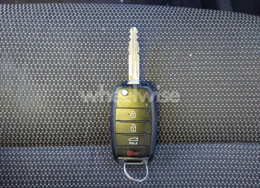 Photo 11 of 2017 Kia Forte LX (VIN 3KPFK4A71HE013091)