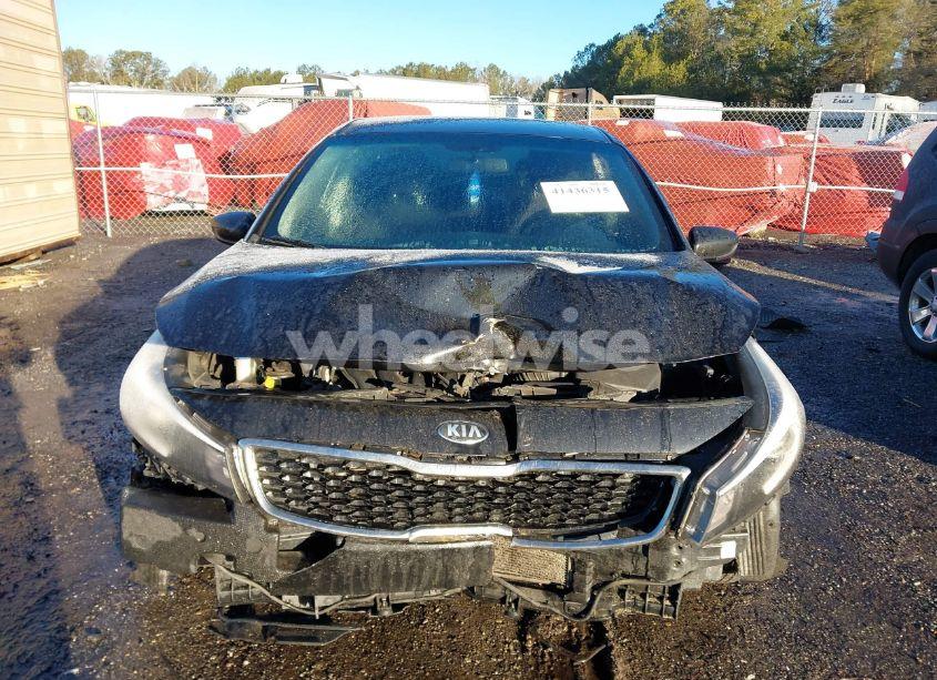 Photo 13 of 2017 Kia Forte LX (VIN 3KPFK4A71HE013091)