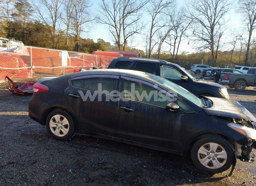 Photo 14 of 2017 Kia Forte LX (VIN 3KPFK4A71HE013091)