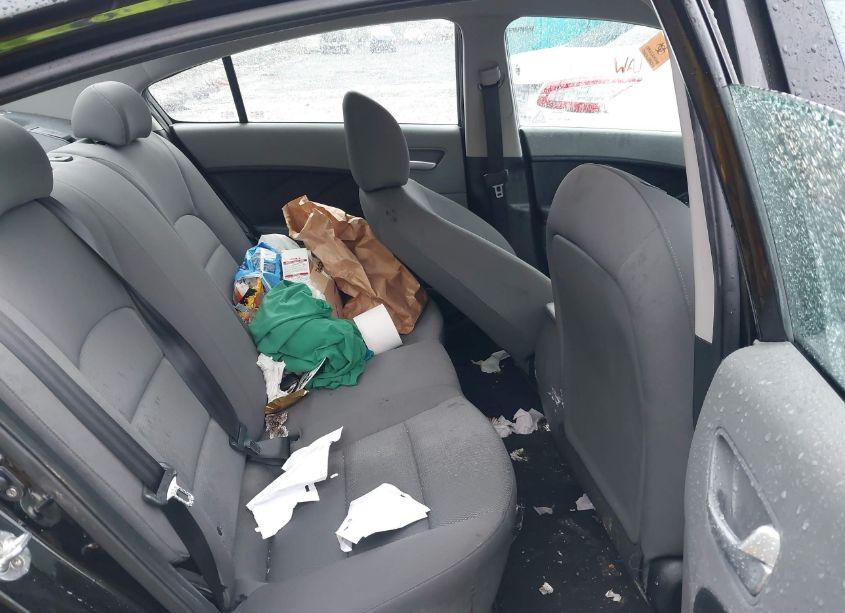 Photo 8 of 2017 Kia Forte LX (VIN 3KPFK4A71HE026942)