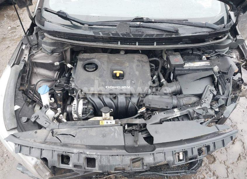 Photo 10 of 2017 Kia Forte LX (VIN 3KPFK4A71HE049539)