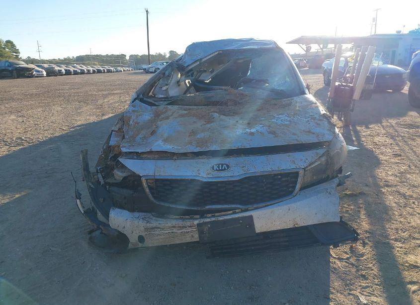 Photo 12 of 2017 Kia Forte LX (VIN 3KPFK4A71HE091189)