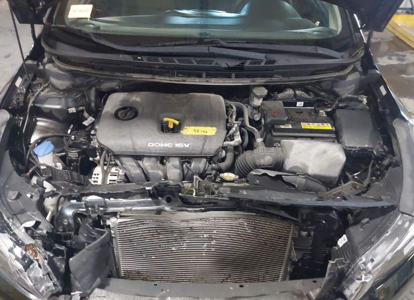 Photo 10 of 2017 Kia Forte LX (VIN 3KPFK4A71HE097896)