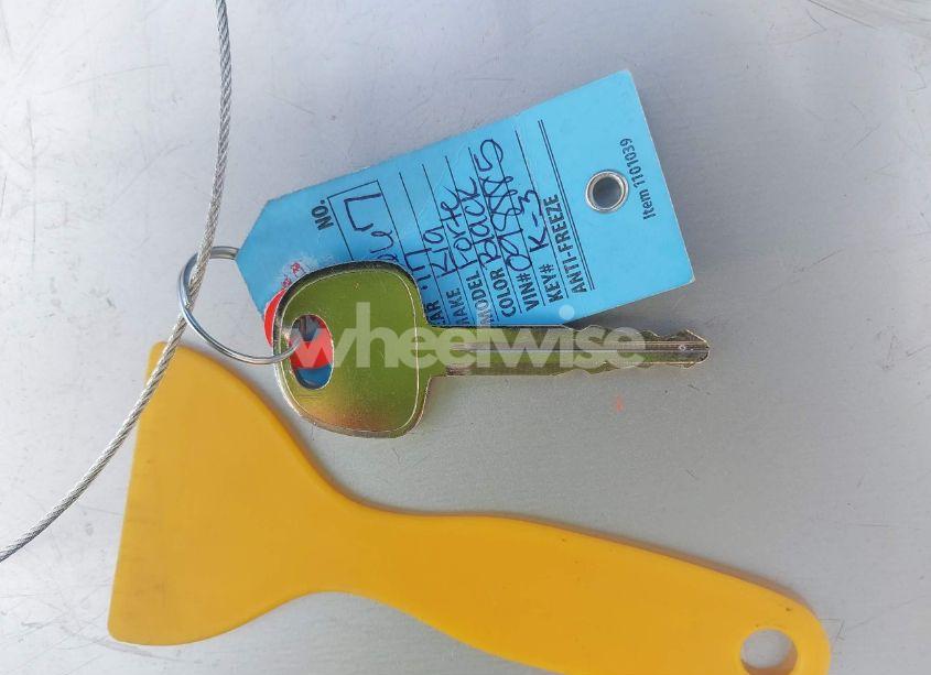 Photo 11 of 2017 Kia Forte LX (VIN 3KPFK4A71HE098885)