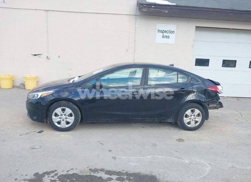 Photo 15 of 2017 Kia Forte LX (VIN 3KPFK4A71HE098885)