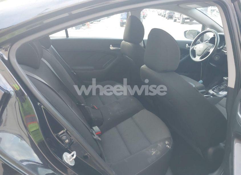 Photo 8 of 2017 Kia Forte LX (VIN 3KPFK4A71HE098885)