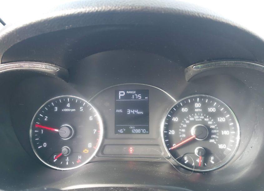 Photo 7 of 2017 Kia Forte LX (VIN 3KPFK4A71HE120903)