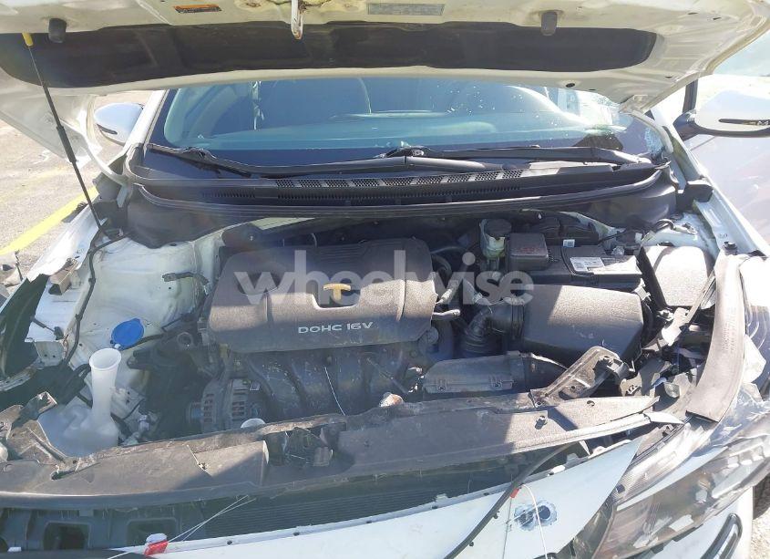 Photo 10 of 2017 Kia Forte LX (VIN 3KPFK4A71HE126278)