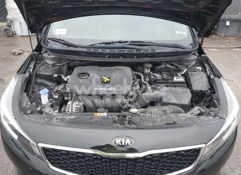 Photo 10 of 2017 Kia Forte LX (VIN 3KPFK4A71HE142447)