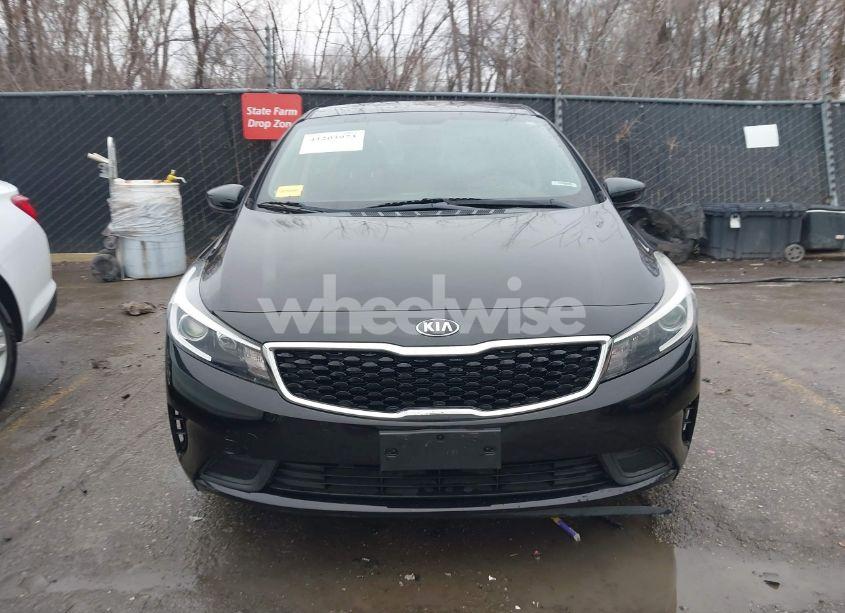 Photo 12 of 2017 Kia Forte LX (VIN 3KPFK4A71HE142447)