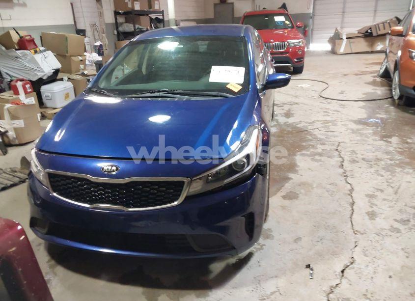 Photo 12 of 2017 Kia Forte LX (VIN 3KPFK4A71HE143937)