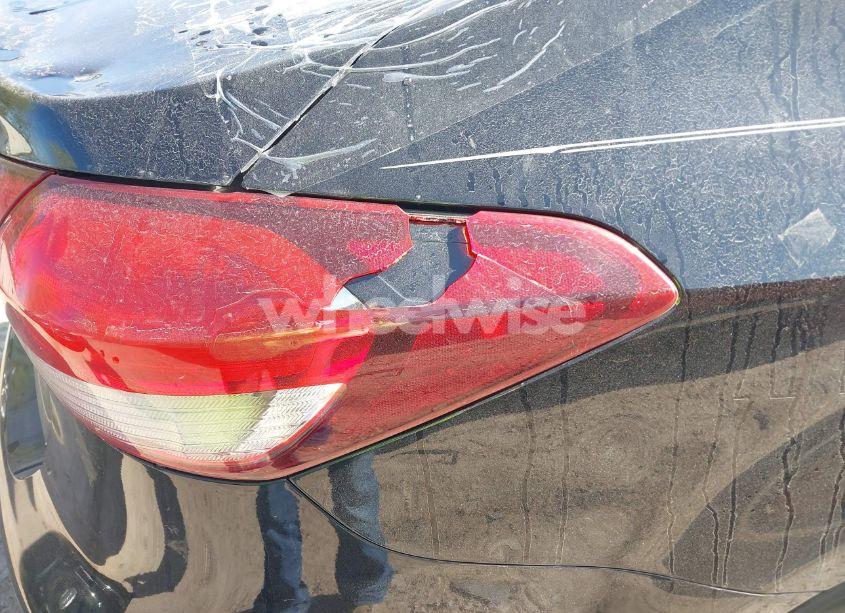 Photo 19 of 2018 Kia Forte LX (VIN 3KPFK4A71JE179004)