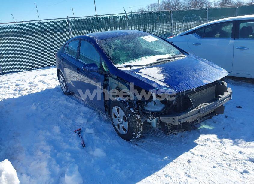 2018 Kia Forte LX (VIN 3KPFK4A71JE196613) main photo