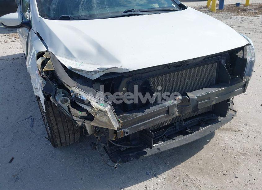 Photo 6 of 2018 Kia Forte LX (VIN 3KPFK4A71JE199687)